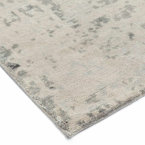 Axar Hand Knotted Woollen  Rug